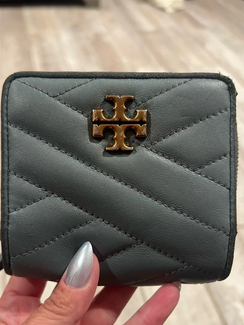 Tory Burch Kira Chevron dark grey Bi-Fold Wallet